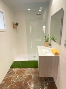 Baño del piso en alquiler