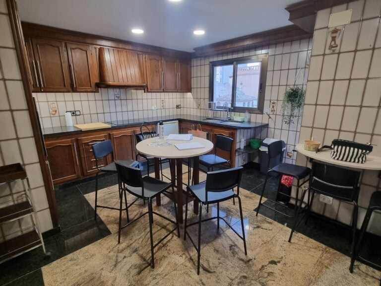 Cocina del piso en alquiler.